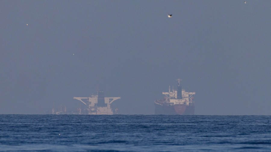 Insiden Teluk Oman: Tiga Pelaut India Tewas dalam Serangan Kapal oleh Pasukan AS