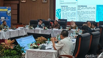 Pertemuan dengan Satgas Debottlenecking.Foto: Andi Hidayat