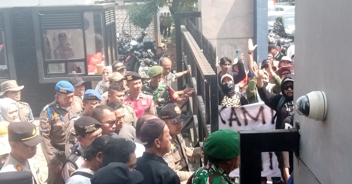 Kepala BPN Tangsel Turun Tangan Hadapi Ratusan Warga Situ Rompong Terkait Sengketa Lahan SHGB