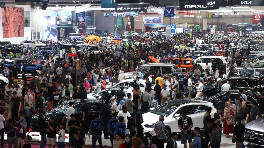 Ketidakpastian Insentif dan Ekonomi Pukul Penjualan Mobil Juni, Ini Kata GAIKINDO