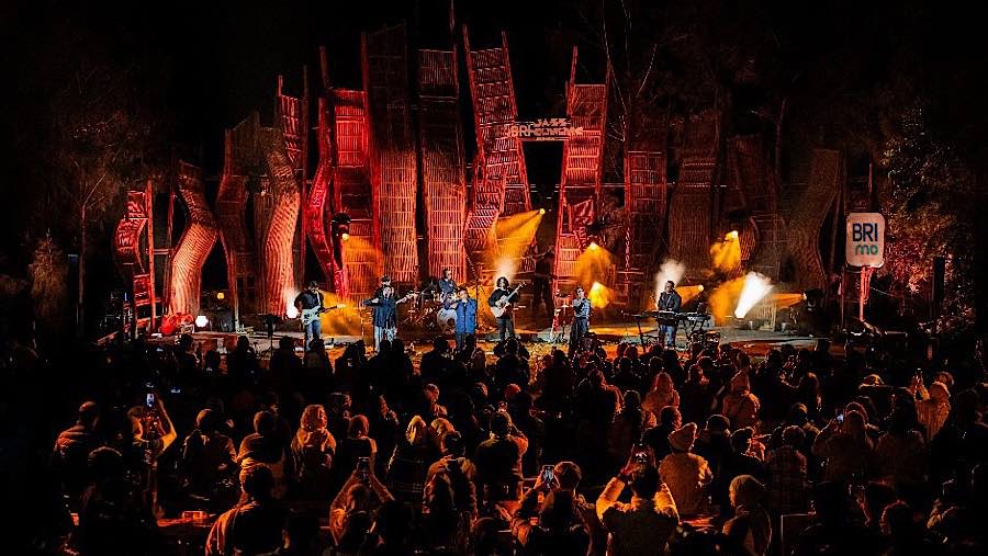 BRI Perkuat Ekosistem Kreatif Nasional Lewat Konser Jazz Gunung 2026 di Puncak Alam Indonesia