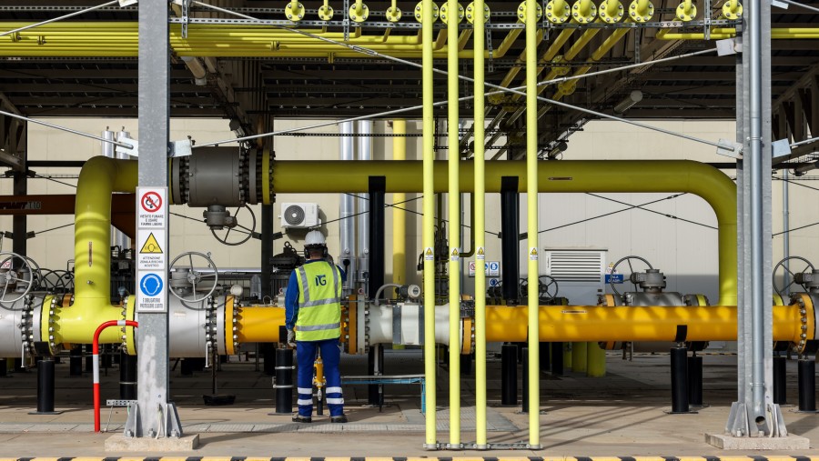 Penurunan Harga Gas Industri Selamatkan Puluhan Ribu Pekerja dari Ancaman PHK Massal
