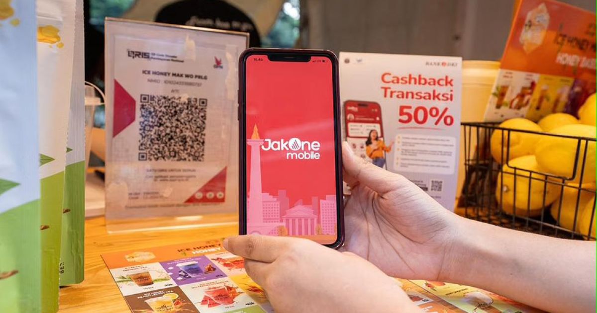 Direktur Utama Bank Jakarta, Agus Haryoto Widodo, tegaskan optimalisasi keamanan siber jadi fokus utama strategi digitalisasi perbankan untuk mitigasi risiko serangan digital. [Foto: ist]