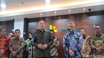 Koperasi Jadi Pilar Utama Kelola Lahan Sawit Produktif Hasil Pengambilalihan Hutan