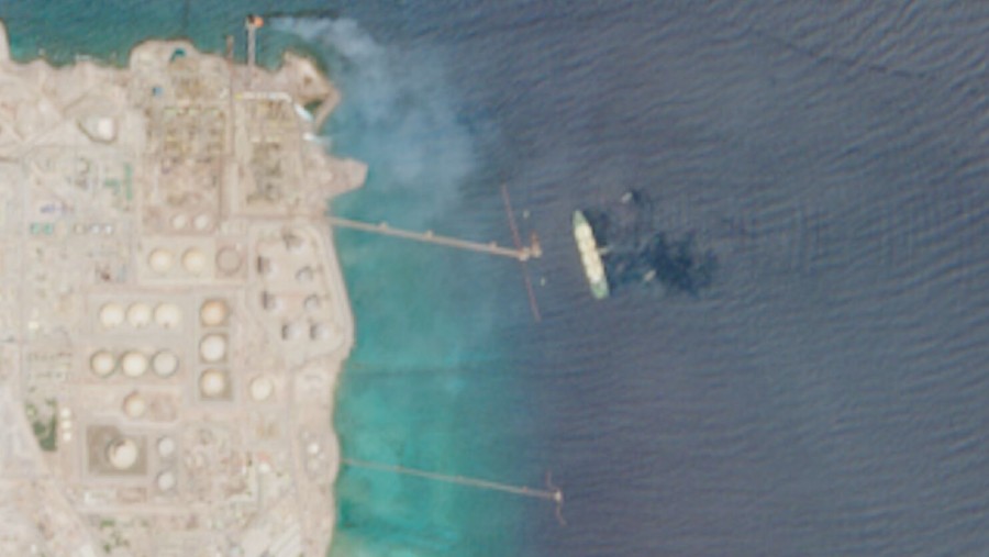 Aktivitas Pelayaran Tanker Minyak di Selat Hormuz Mulai Pulih, Meskipun Ancaman Tetap Ada