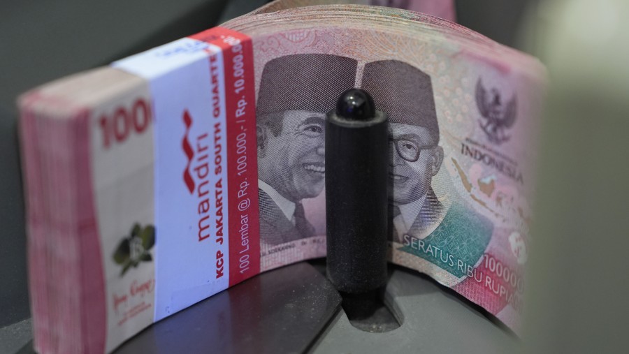 Rupiah Terus Tertekan, DPR Siap Audit Janji Bank Indonesia Soal Penguatan Nilai Tukar