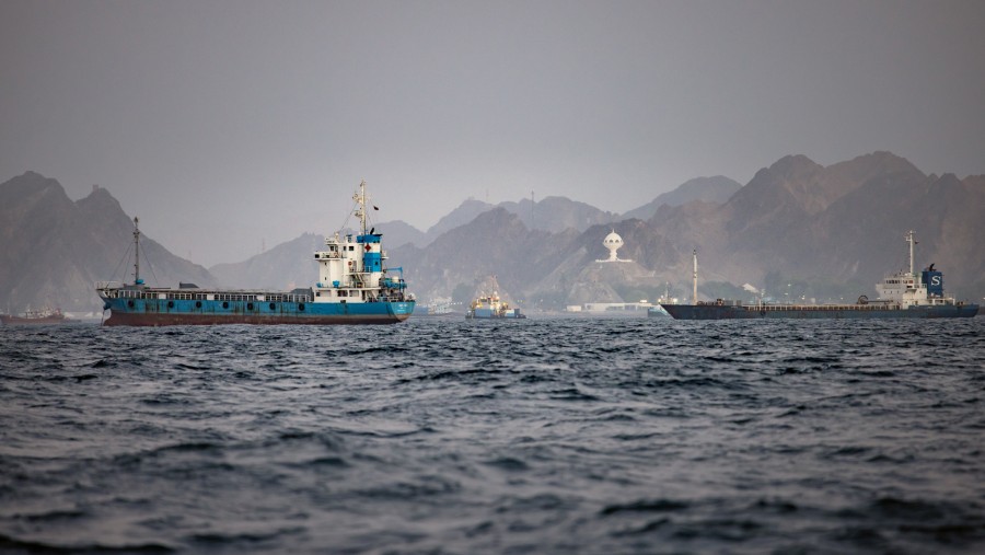 Eskalasi Konflik Timur Tengah: AS Gempur Iran, Pelayaran Hormuz Terancam