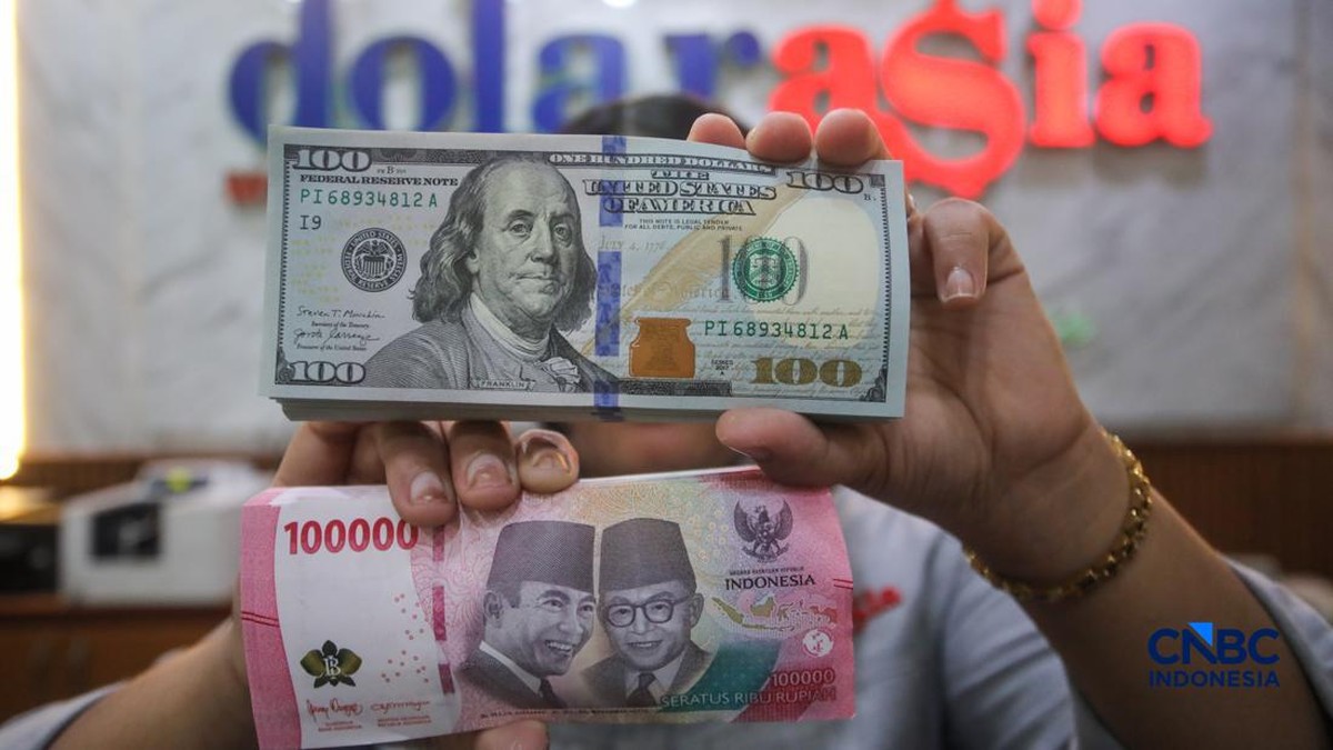 Rupiah Perkasa di Akhir Pekan, Sinyal Perlambatan Inflasi AS Beri Angin Segar