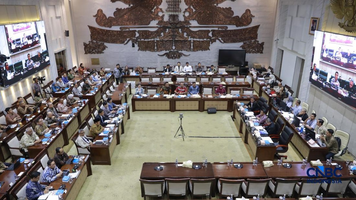 Indonesia Selangkah Lebih Maju: RUU Pusat Finansial Internasional Capai Tingkat Pengesahan II di DPR