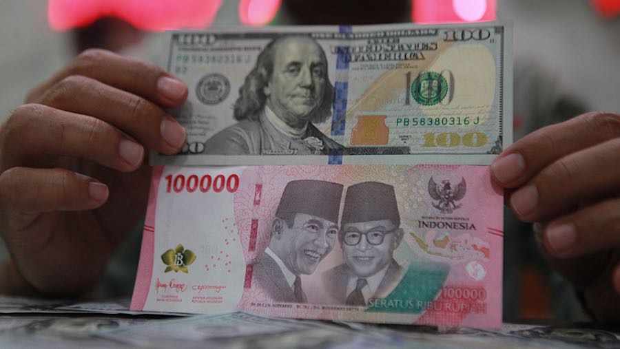 Rupiah Tertahan Penguatannya di Tengah Gejolak Timur Tengah, BI Diperkirakan Jadi Penopang